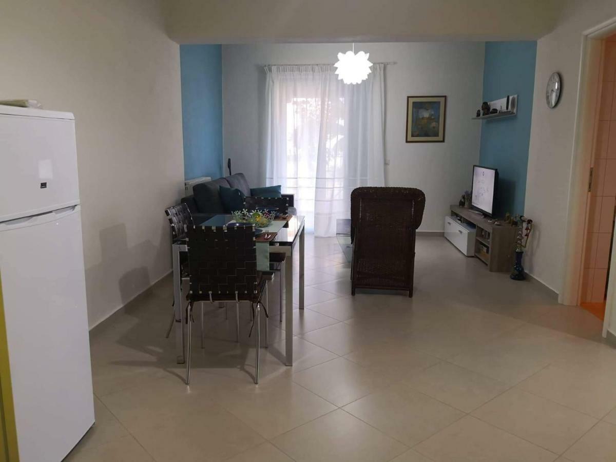 Menta Apartment Nea Iraklitsa Dış mekan fotoğraf
