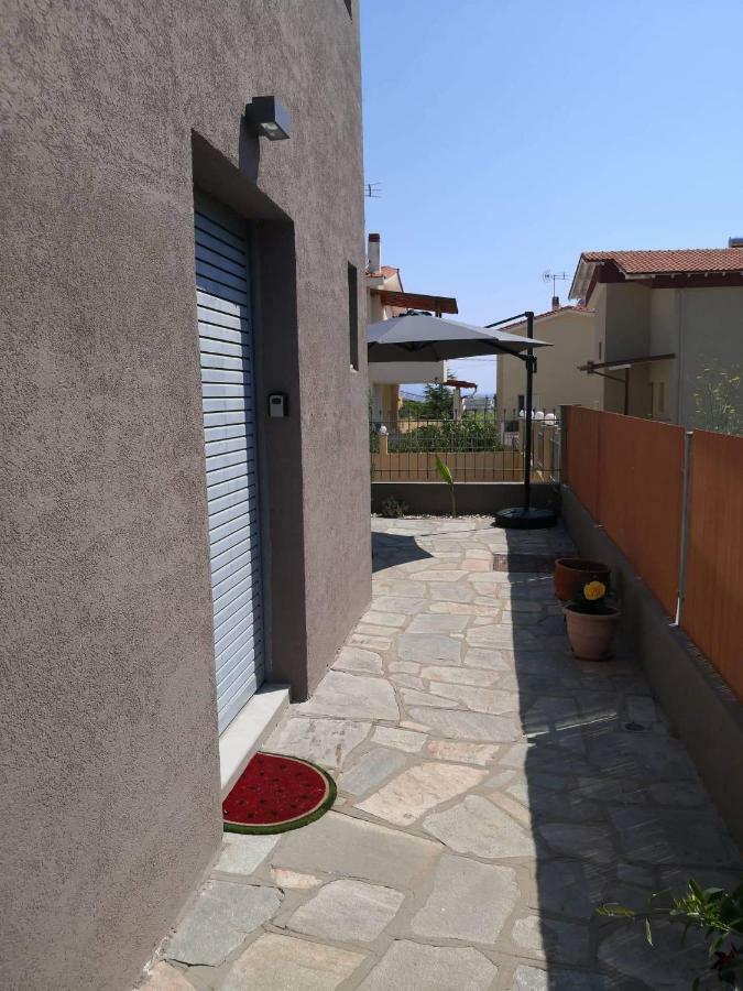 Menta Apartment Nea Iraklitsa Dış mekan fotoğraf