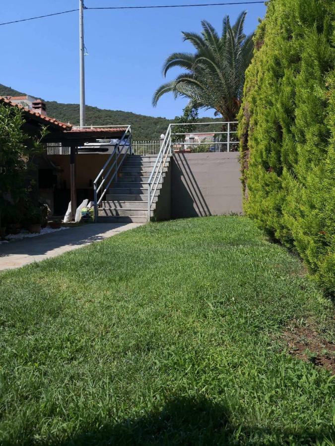 Menta Apartment Nea Iraklitsa Dış mekan fotoğraf